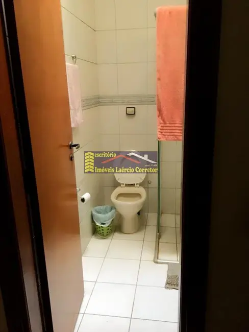 Casa de Condomínio com 3 quartos à venda, 200m2 em Campinas - SP - imagem 8 Foto 8 de Casa de Condomínio com 3 quartos à venda, 200m2 em Campinas - SP