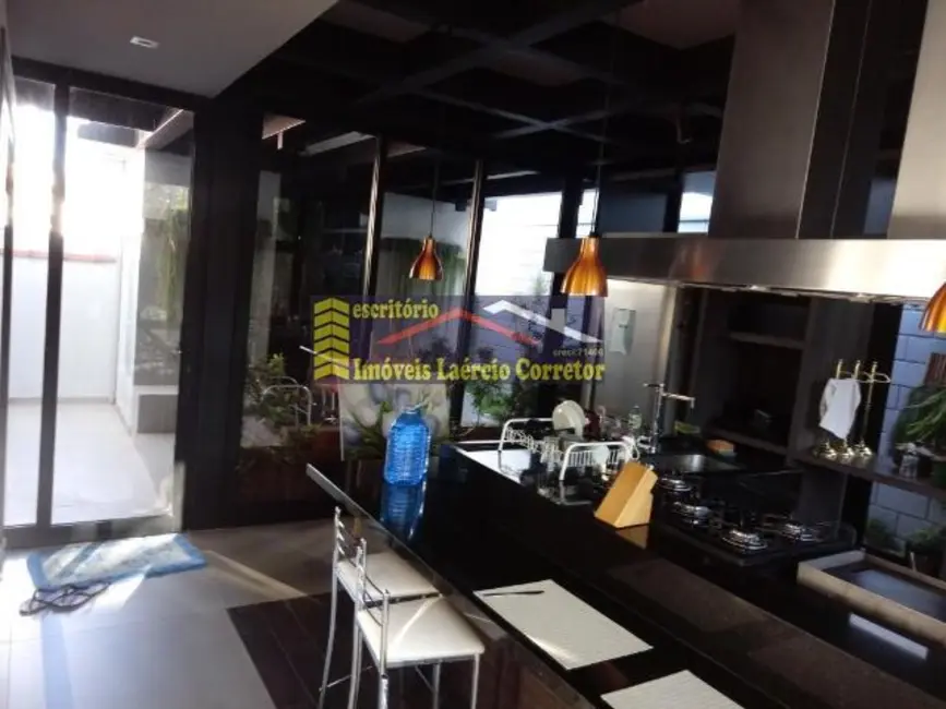 Foto 4 de Casa de Condomínio com 4 quartos à venda, 270m2 em Valinhos - SP