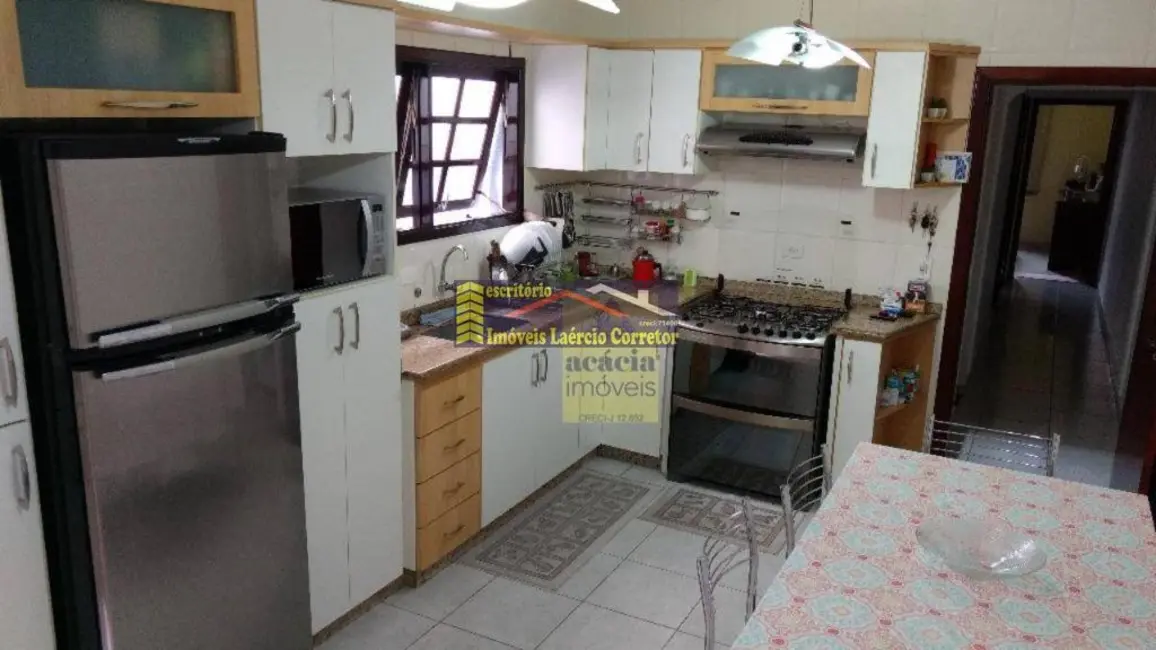 Foto 9 de Casa com 4 quartos à venda, 280m2 em São Paulo - SP