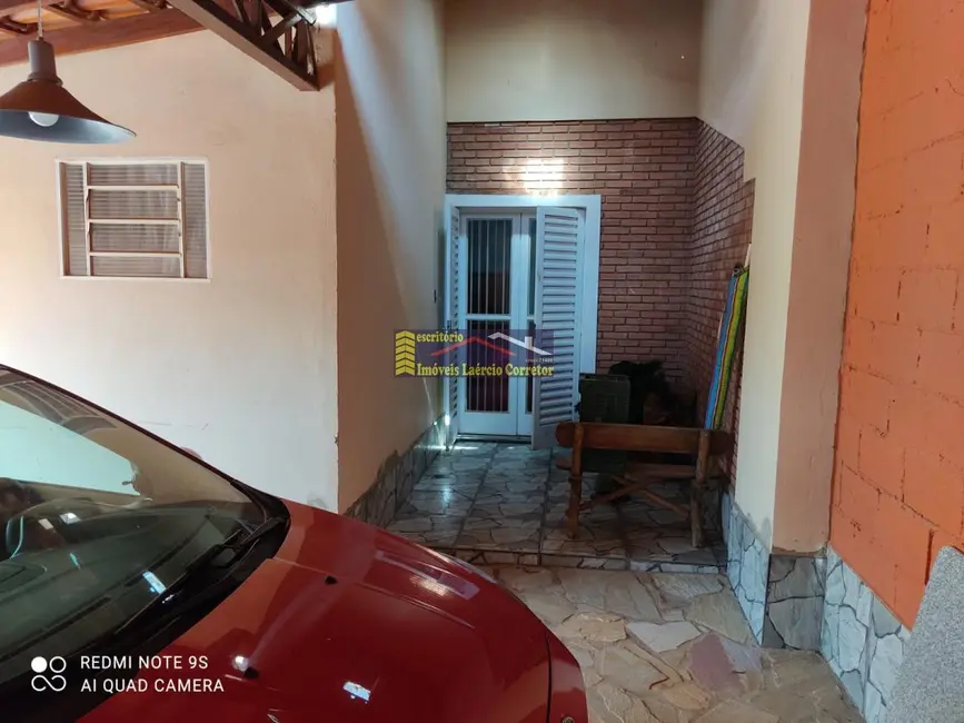 Chácara com 5 quartos à venda, 350m2 em Campinas - SP - imagem 2 Foto 2 de Chácara com 5 quartos à venda, 350m2 em Campinas - SP