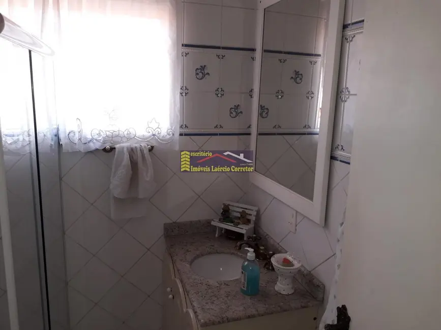 Casa com 3 quartos à venda, 200m2 em Valinhos - SP - imagem 8 Foto 8 de Casa com 3 quartos à venda, 200m2 em Valinhos - SP