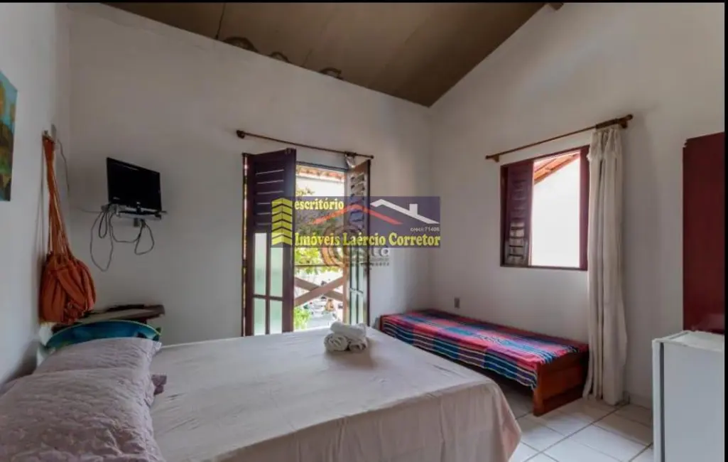Foto 6 de Casa com 8 quartos à venda, 350m2 em Parnamirim - RN