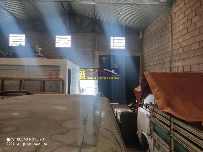 Armazém / Galpão à venda, 220m2 em Campinas - SP - imagem 5 Foto 5 de Armazém / Galpão à venda, 220m2 em Campinas - SP