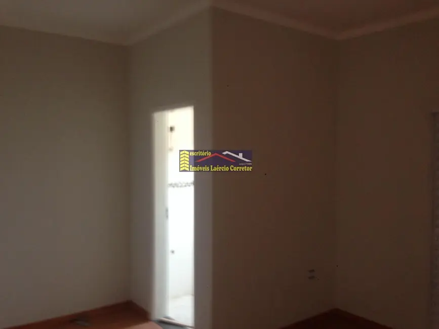 Casa de Condomínio com 3 quartos à venda, 236m2 em Valinhos - SP - imagem 9 Foto 9 de Casa de Condomínio com 3 quartos à venda, 236m2 em Valinhos - SP
