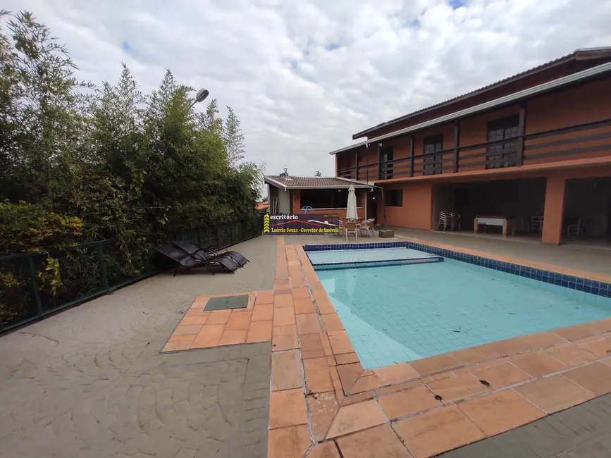 Foto 2 de Chácara com 4 quartos à venda, 450m2 em Louveira - SP