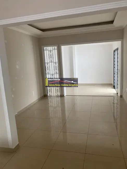 Casa com 4 quartos à venda, 250m2 em Campinas - SP - imagem 9 Foto 9 de Casa com 4 quartos à venda, 250m2 em Campinas - SP