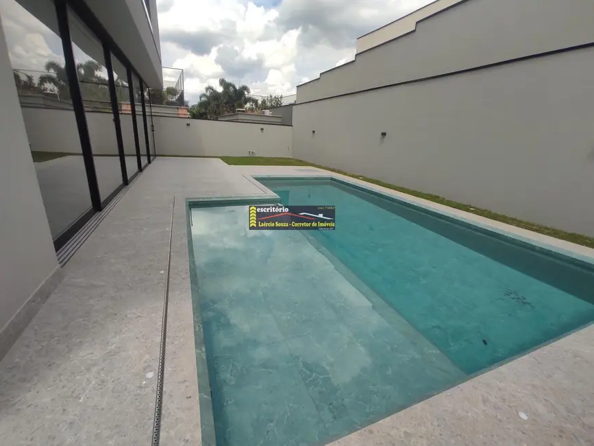 Casa de Condomínio com 5 quartos à venda, 433m2 em Campinas - SP - imagem 2 Foto 2 de Casa de Condomínio com 5 quartos à venda, 433m2 em Campinas - SP