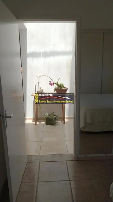 Casa com 3 quartos à venda, 279m2 em Valinhos - SP - imagem 3 Foto 3 de Casa com 3 quartos à venda, 279m2 em Valinhos - SP