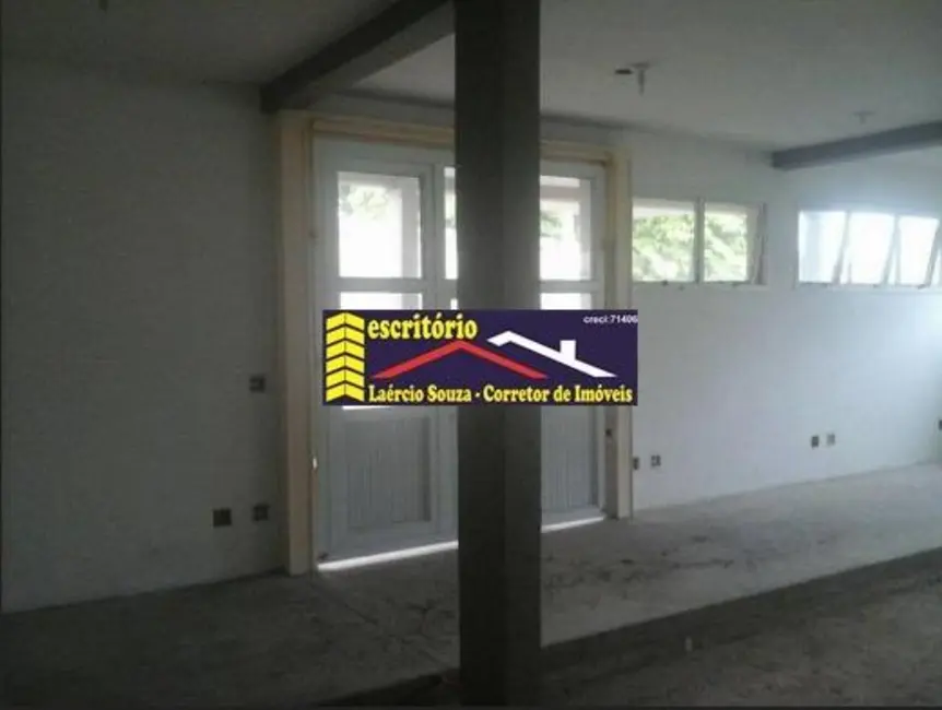 Armazém / Galpão à venda, 250m2 em Campinas - SP - imagem 4 Foto 4 de Armazém / Galpão à venda, 250m2 em Campinas - SP