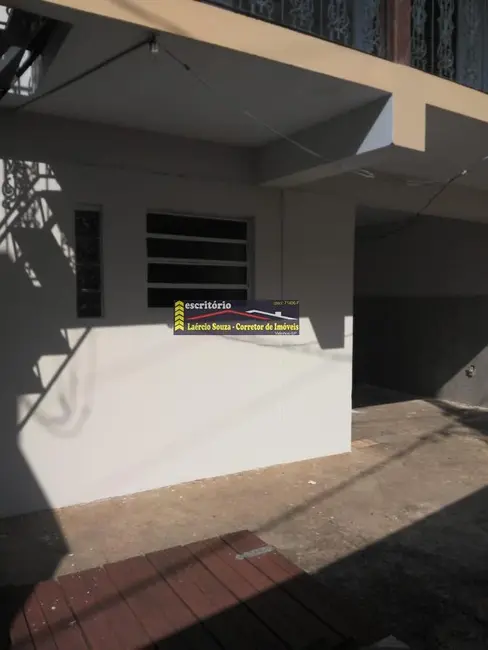 Casa com 3 quartos à venda, 200m2 em Valinhos - SP - imagem 3 Foto 3 de Casa com 3 quartos à venda, 200m2 em Valinhos - SP