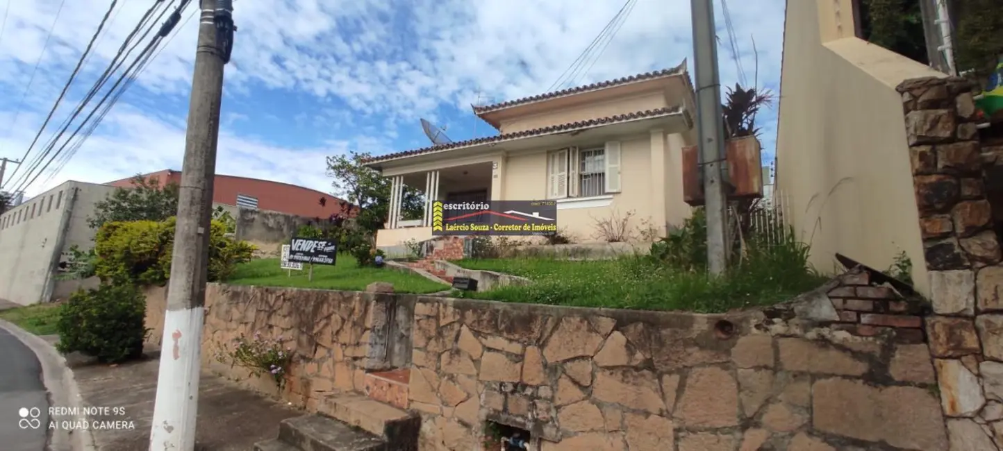 Foto 1 de Casa com 3 quartos à venda, 201m2 em Vinhedo - SP