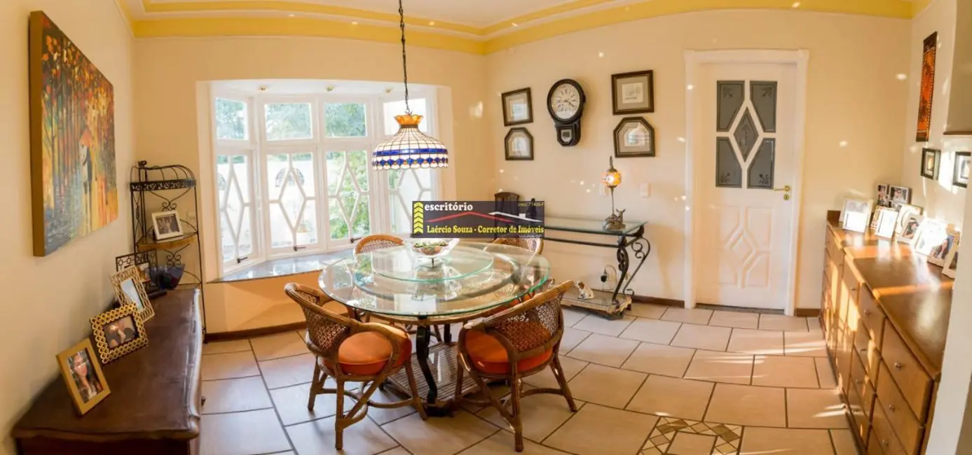 Casa de Condomínio com 6 quartos à venda, 630m2 em Valinhos - SP - imagem 5 Foto 5 de Casa de Condomínio com 6 quartos à venda, 630m2 em Valinhos - SP