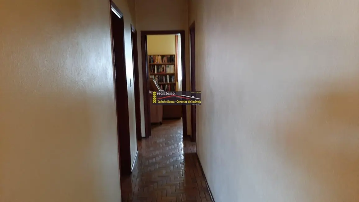 Casa com 2 quartos à venda, 164m2 em Valinhos - SP - imagem 6 Foto 6 de Casa com 2 quartos à venda, 164m2 em Valinhos - SP