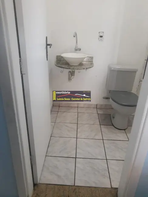 Foto 2 de Chácara com 3 quartos à venda, 300m2 em Valinhos - SP