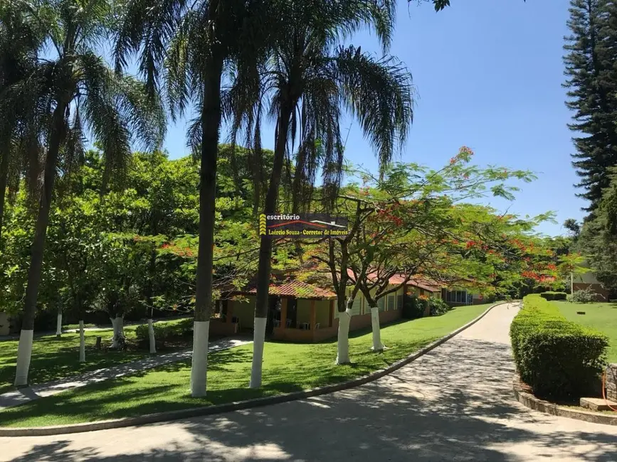 Chácara com 5 quartos à venda, 1148m2 em Valinhos - SP - imagem 4 Foto 4 de Chácara com 5 quartos à venda, 1148m2 em Valinhos - SP