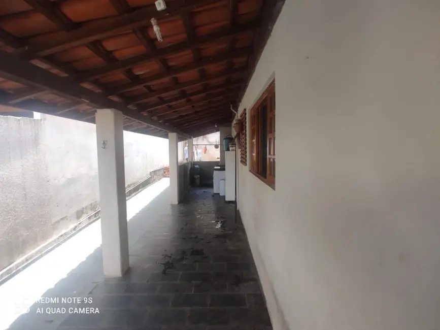 Casa com 3 quartos à venda, 183m2 em Valinhos - SP - imagem 8 Foto 8 de Casa com 3 quartos à venda, 183m2 em Valinhos - SP