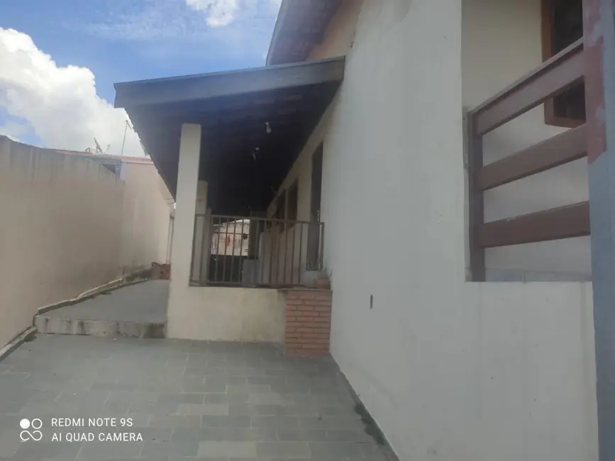 Foto 1 de Casa com 3 quartos à venda, 183m2 em Valinhos - SP