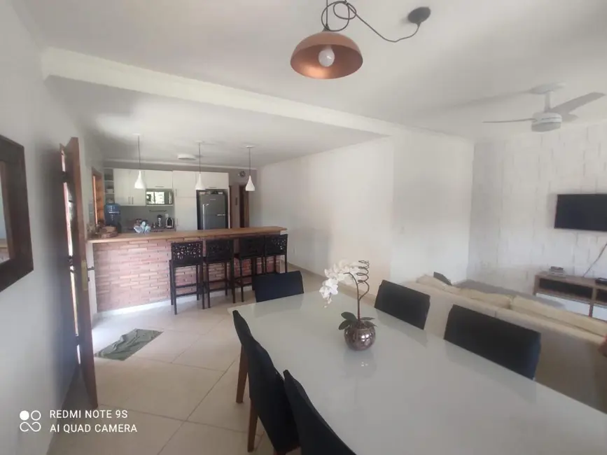 Casa com 3 quartos à venda, 183m2 em Valinhos - SP - imagem 7 Foto 7 de Casa com 3 quartos à venda, 183m2 em Valinhos - SP