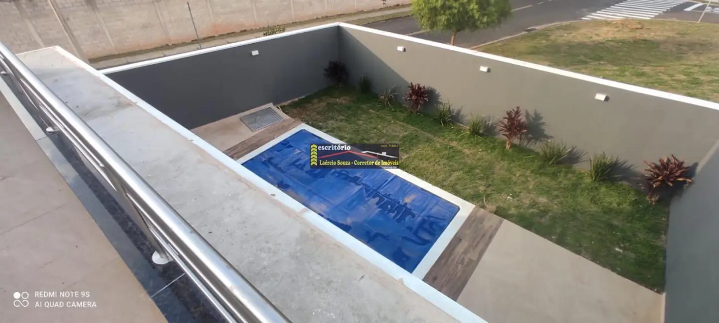 Casa de Condomínio com 3 quartos à venda, 231m2 em Valinhos - SP - imagem 3 Foto 3 de Casa de Condomínio com 3 quartos à venda, 231m2 em Valinhos - SP