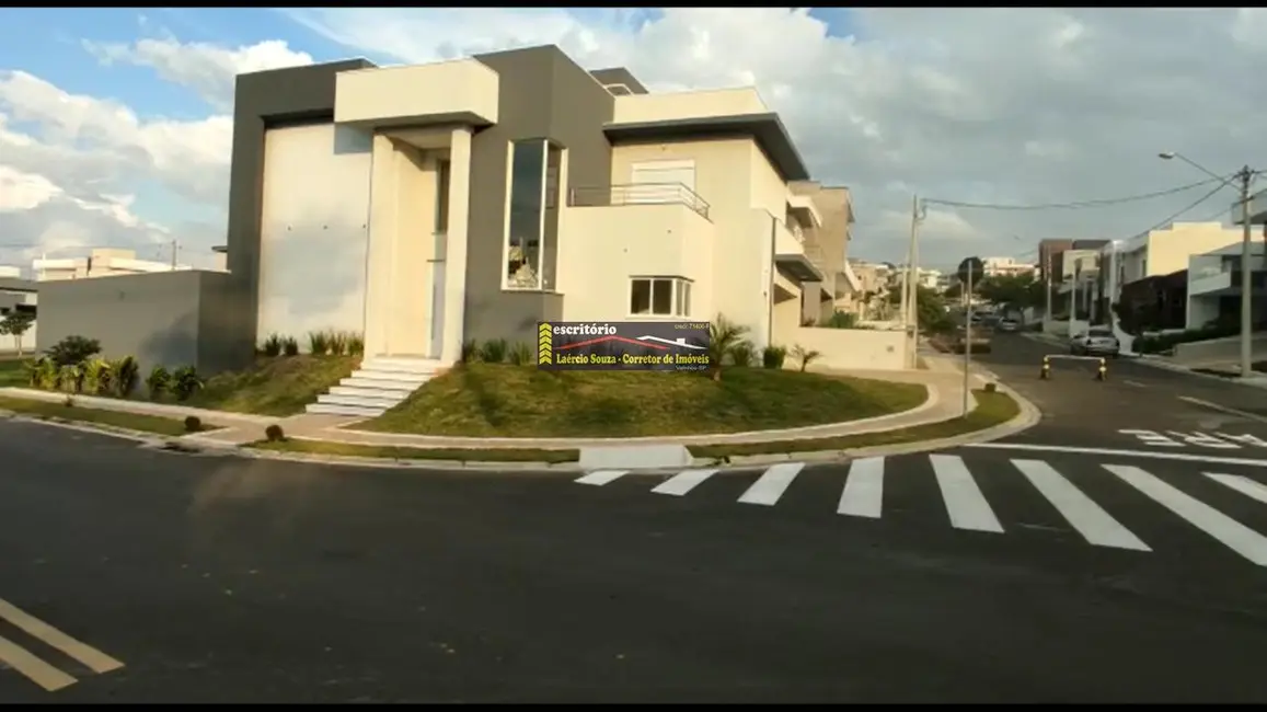 Foto 1 de Casa de Condomínio com 3 quartos à venda, 231m2 em Valinhos - SP