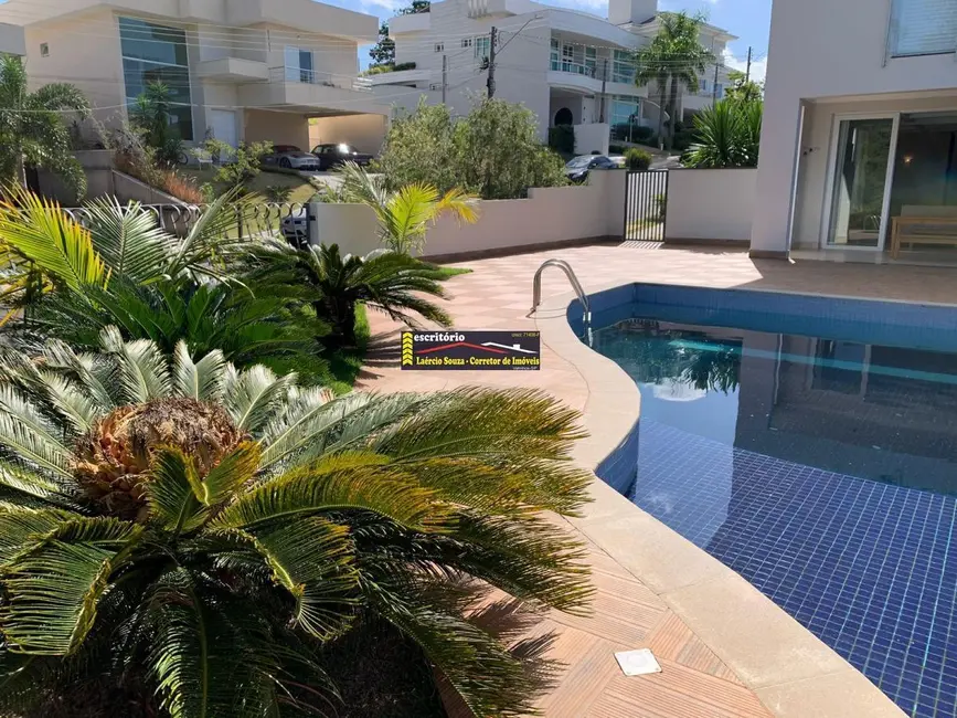 Foto 9 de Casa de Condomínio com 4 quartos para alugar, 550m2 em Valinhos - SP