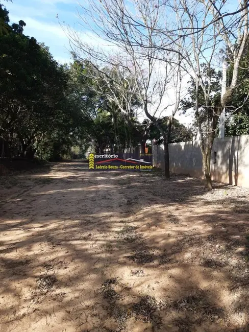 Chácara com 2 quartos à venda, 400m2 em Monte Mor - SP - imagem 4 Foto 4 de Chácara com 2 quartos à venda, 400m2 em Monte Mor - SP