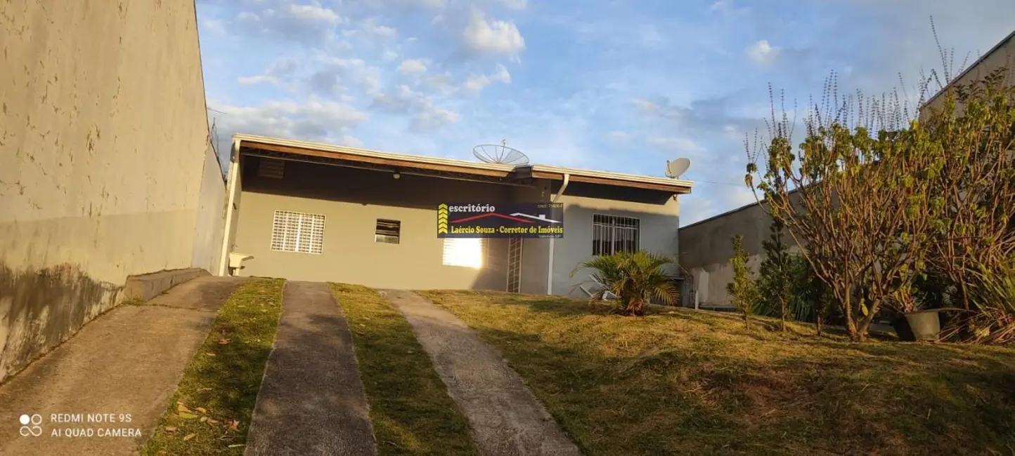 Foto 1 de Casa com 2 quartos à venda, 75m2 em Valinhos - SP