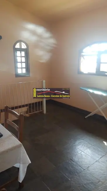 Foto 8 de Chácara com 3 quartos à venda, 280m2 em Alfenas - MG