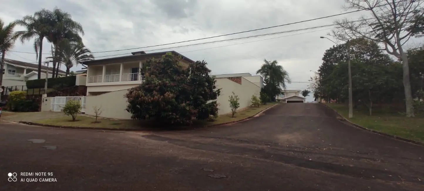 Casa de Condomínio com 5 quartos à venda, 350m2 em Valinhos - SP - imagem 4 Foto 4 de Casa de Condomínio com 5 quartos à venda, 350m2 em Valinhos - SP