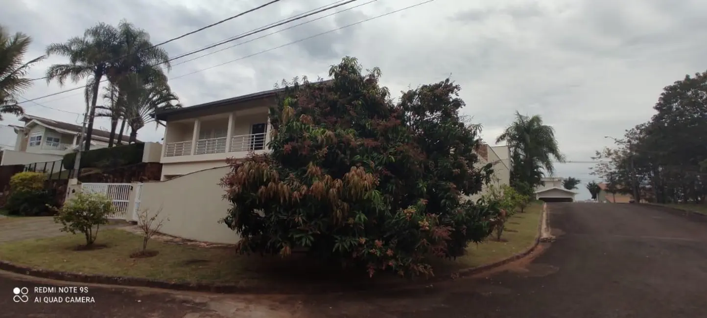 Foto 1 de Casa de Condomínio com 5 quartos à venda, 350m2 em Valinhos - SP