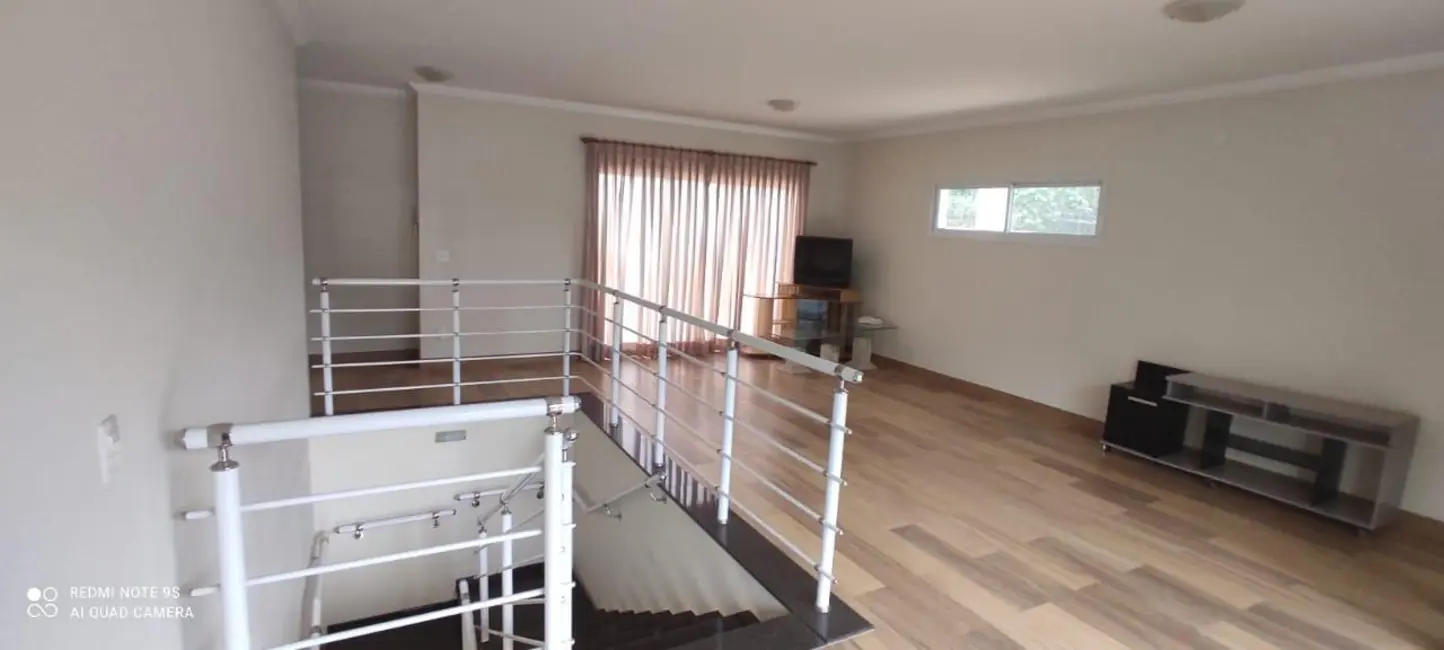 Casa de Condomínio com 5 quartos à venda, 350m2 em Valinhos - SP - imagem 9 Foto 9 de Casa de Condomínio com 5 quartos à venda, 350m2 em Valinhos - SP