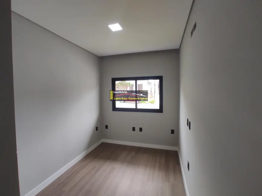 Casa de Condomínio com 3 quartos à venda, 164m2 em Valinhos - SP - imagem 4 Foto 4 de Casa de Condomínio com 3 quartos à venda, 164m2 em Valinhos - SP