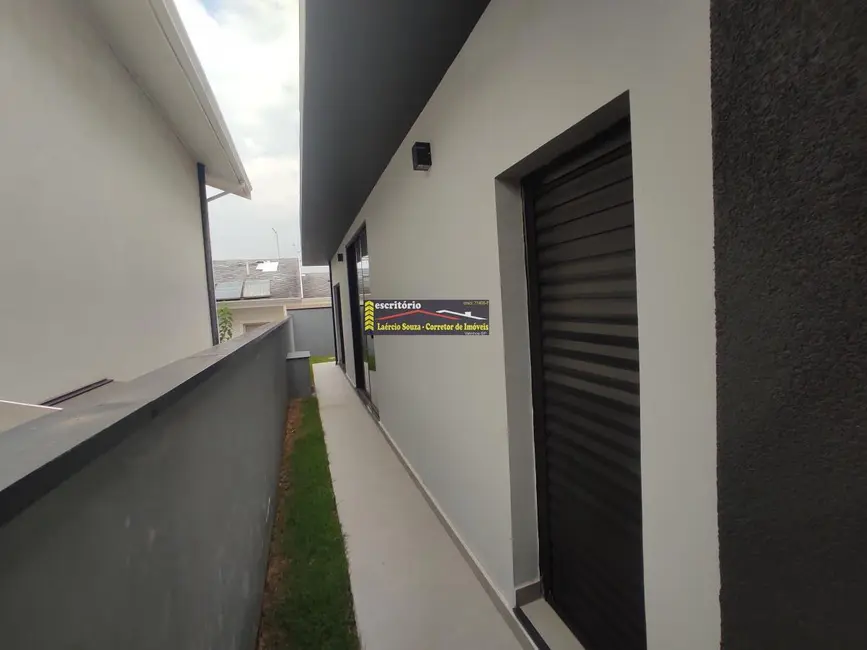 Casa de Condomínio com 3 quartos à venda, 164m2 em Valinhos - SP - imagem 3 Foto 3 de Casa de Condomínio com 3 quartos à venda, 164m2 em Valinhos - SP