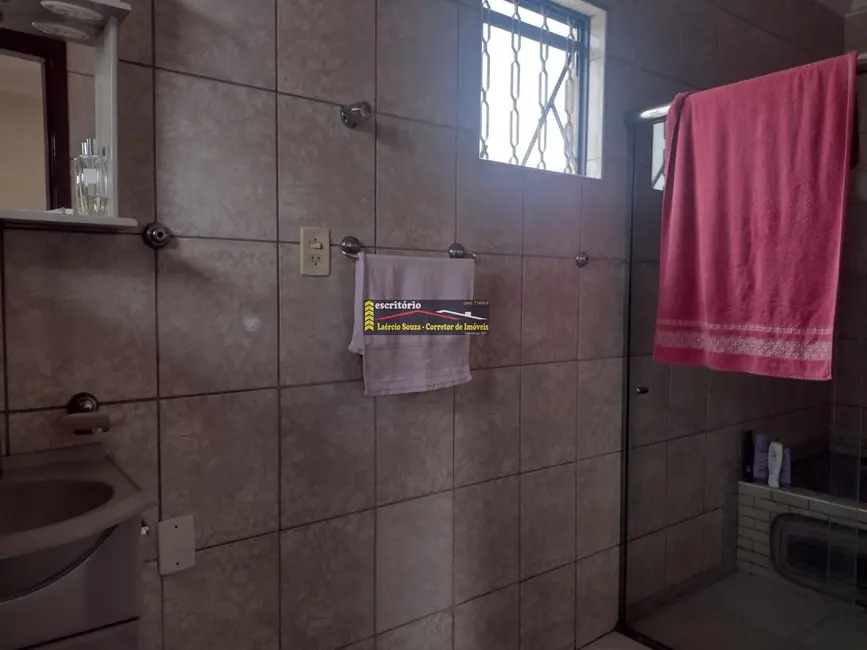 Foto 6 de Casa com 3 quartos à venda, 269m2 em Valinhos - SP