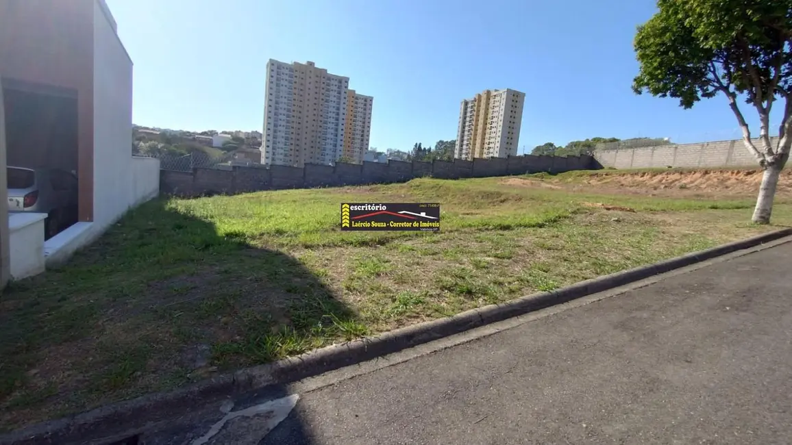 Foto 2 de Terreno / Lote à venda em Valinhos - SP