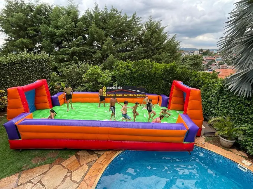 Casa de Condomínio com 4 quartos à venda, 420m2 em Valinhos - SP - imagem 5 Foto 5 de Casa de Condomínio com 4 quartos à venda, 420m2 em Valinhos - SP