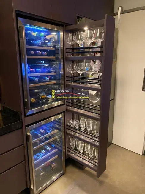 Casa de Condomínio com 4 quartos à venda, 420m2 em Valinhos - SP - imagem 6 Foto 6 de Casa de Condomínio com 4 quartos à venda, 420m2 em Valinhos - SP