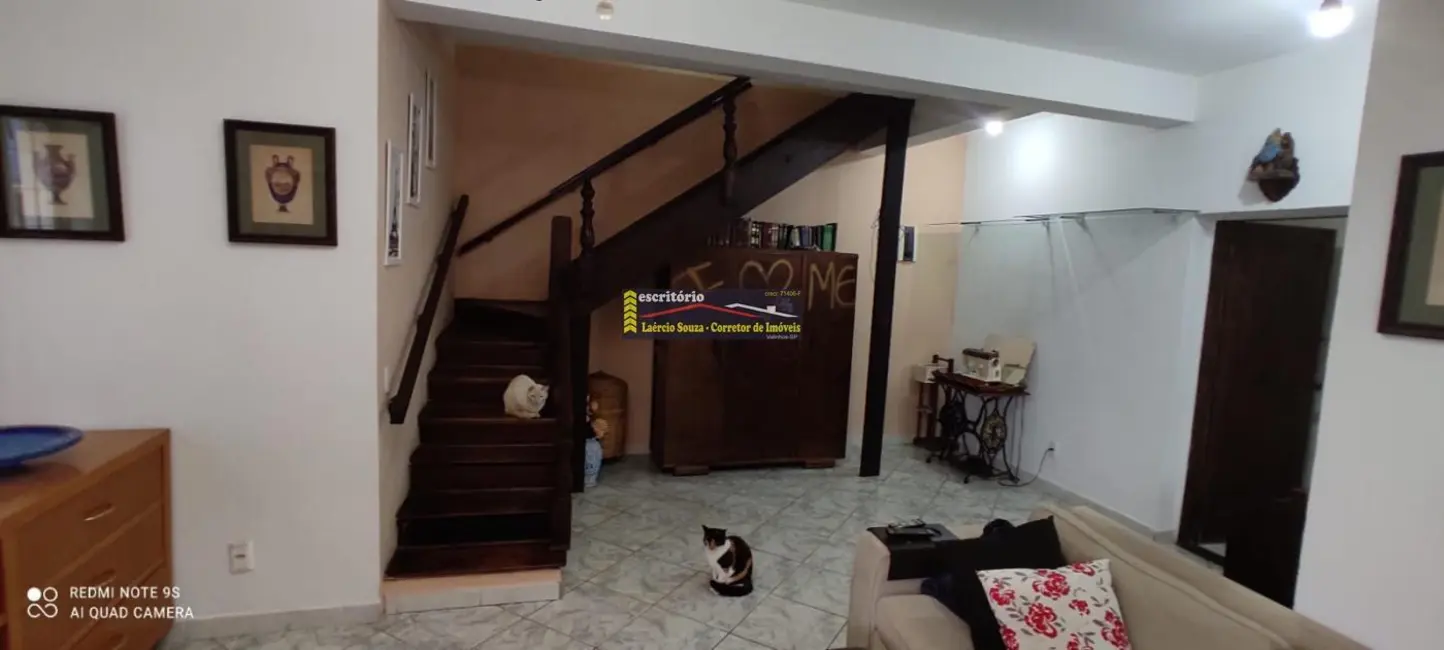 Casa de Condomínio com 3 quartos à venda, 300m2 em Valinhos - SP - imagem 3 Foto 3 de Casa de Condomínio com 3 quartos à venda, 300m2 em Valinhos - SP