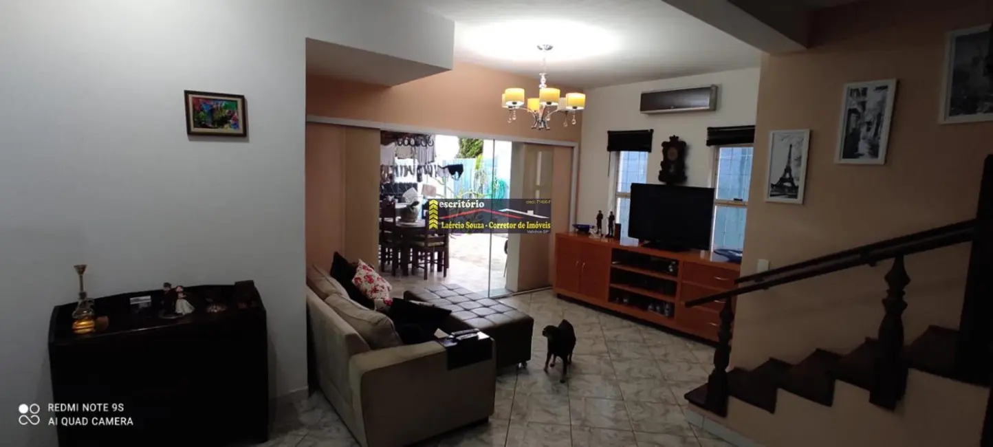 Casa de Condomínio com 3 quartos à venda, 300m2 em Valinhos - SP - imagem 6 Foto 6 de Casa de Condomínio com 3 quartos à venda, 300m2 em Valinhos - SP