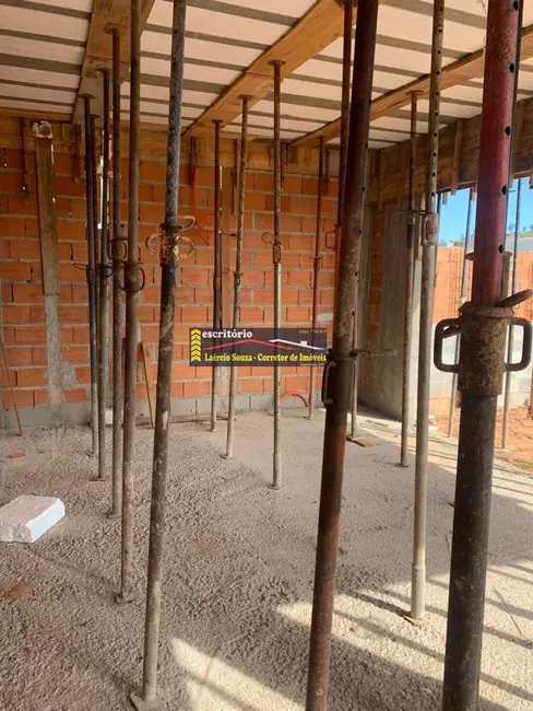 Casa de Condomínio com 3 quartos à venda, 208m2 em Valinhos - SP - imagem 9 Foto 9 de Casa de Condomínio com 3 quartos à venda, 208m2 em Valinhos - SP