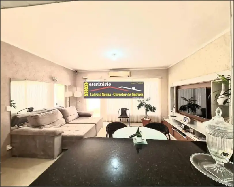 Casa Comercial com 4 quartos à venda, 253m2 em Campinas - SP - imagem 9 Foto 9 de Casa Comercial com 4 quartos à venda, 253m2 em Campinas - SP