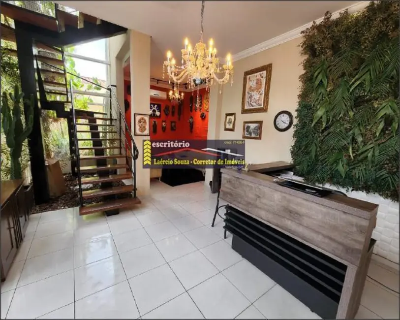 Casa Comercial com 4 quartos à venda, 253m2 em Campinas - SP - imagem 3 Foto 3 de Casa Comercial com 4 quartos à venda, 253m2 em Campinas - SP