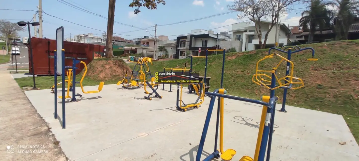 Foto 8 de Casa de Condomínio com 3 quartos à venda, 249m2 em Louveira - SP