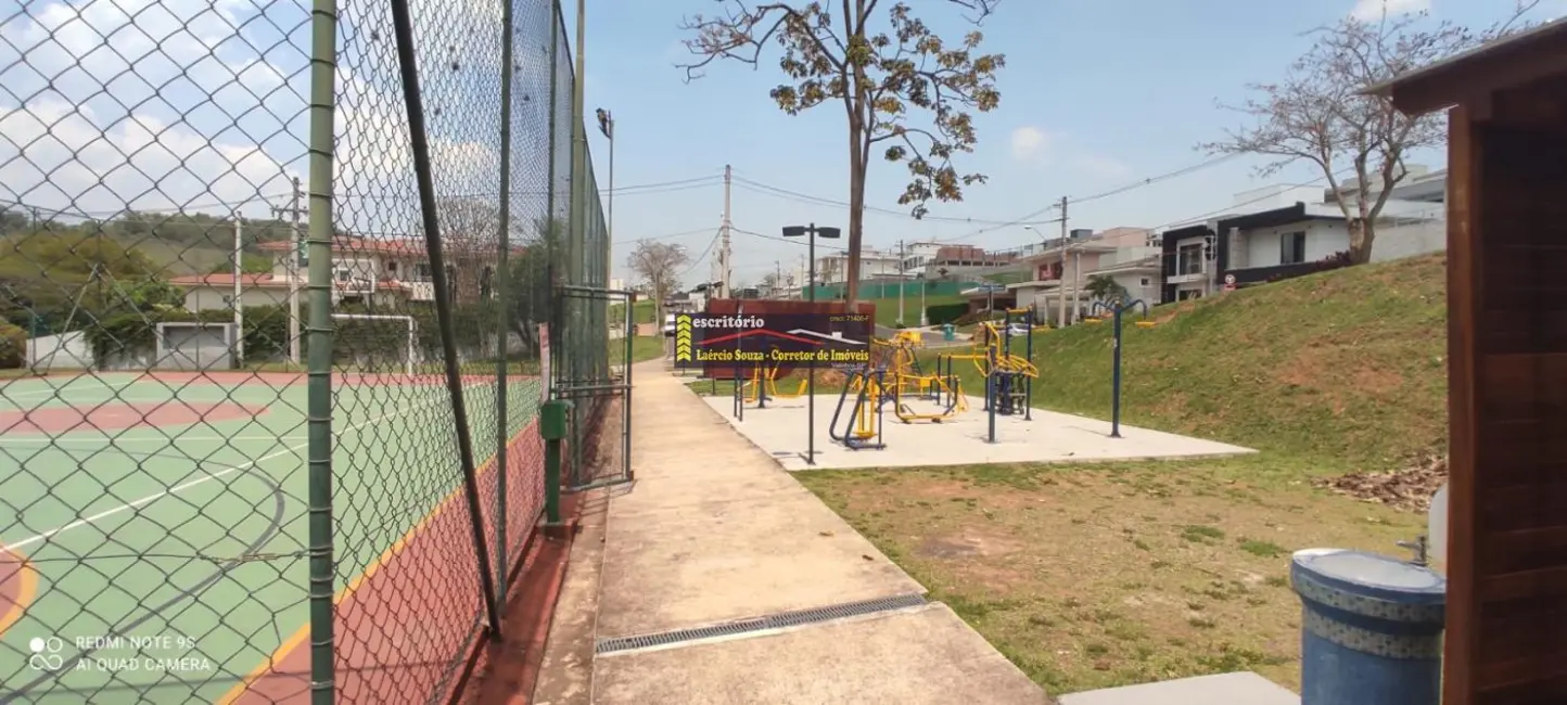 Foto 6 de Casa de Condomínio com 3 quartos à venda, 249m2 em Louveira - SP