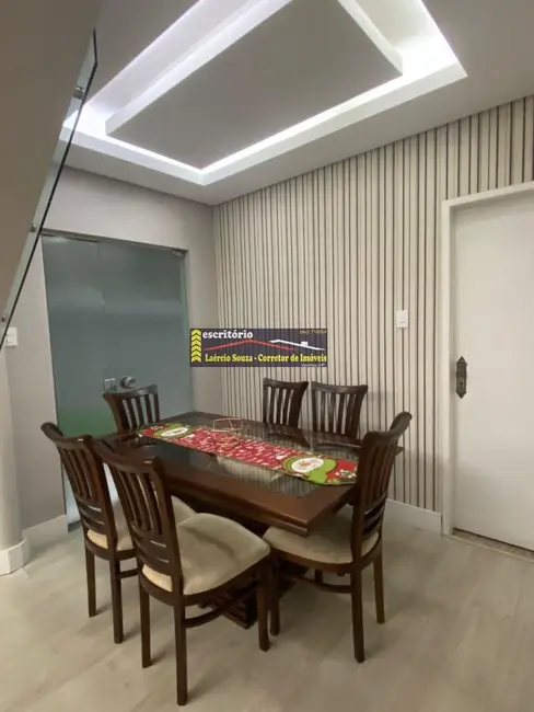 Foto 5 de Casa com 4 quartos à venda, 140m2 em São Paulo - SP