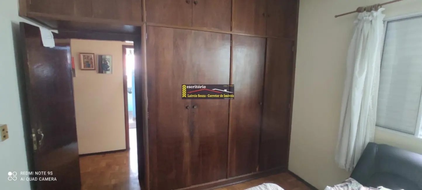 Casa com 3 quartos à venda, 269m2 em Valinhos - SP - imagem 5 Foto 5 de Casa com 3 quartos à venda, 269m2 em Valinhos - SP