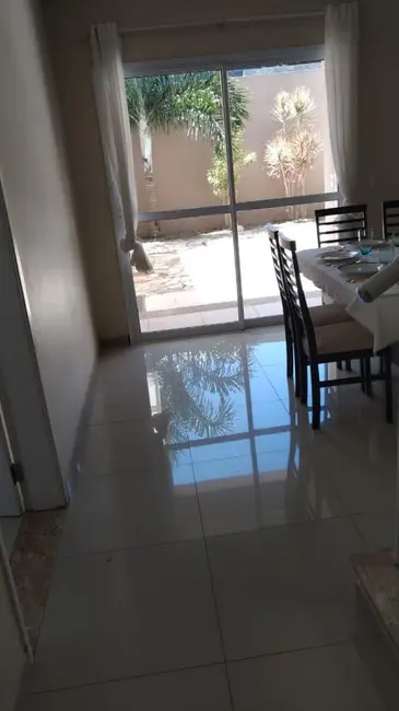 Casa de Condomínio com 3 quartos à venda, 235m2 em Valinhos - SP - imagem 4 Foto 4 de Casa de Condomínio com 3 quartos à venda, 235m2 em Valinhos - SP