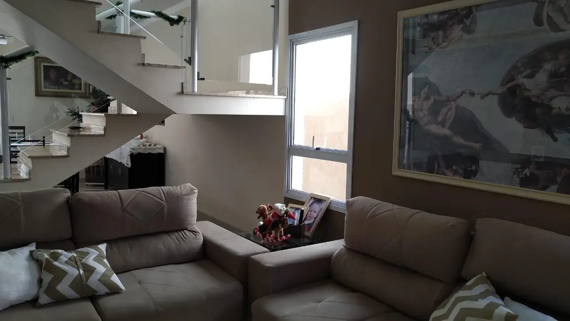 Casa de Condomínio com 3 quartos à venda, 235m2 em Valinhos - SP - imagem 6 Foto 6 de Casa de Condomínio com 3 quartos à venda, 235m2 em Valinhos - SP