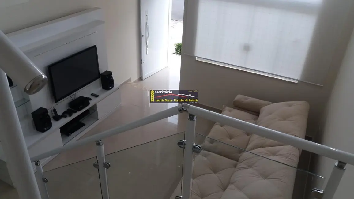 Casa de Condomínio com 3 quartos à venda, 183m2 em Valinhos - SP - imagem 3 Foto 3 de Casa de Condomínio com 3 quartos à venda, 183m2 em Valinhos - SP