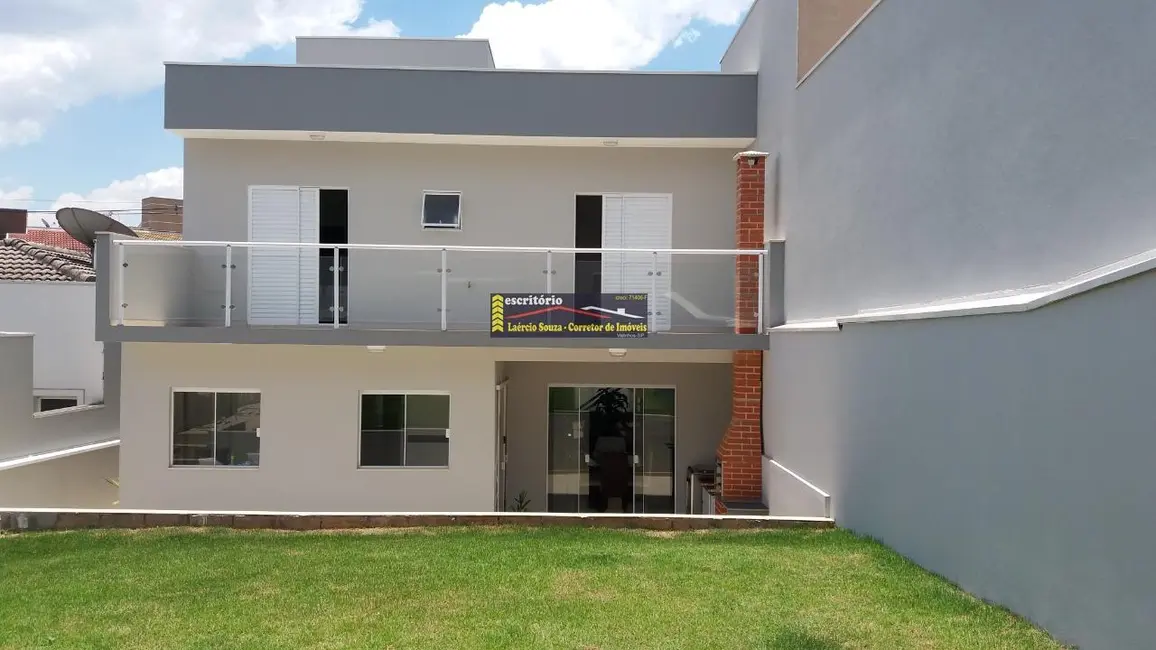 Casa de Condomínio com 3 quartos à venda, 183m2 em Valinhos - SP - imagem 9 Foto 9 de Casa de Condomínio com 3 quartos à venda, 183m2 em Valinhos - SP